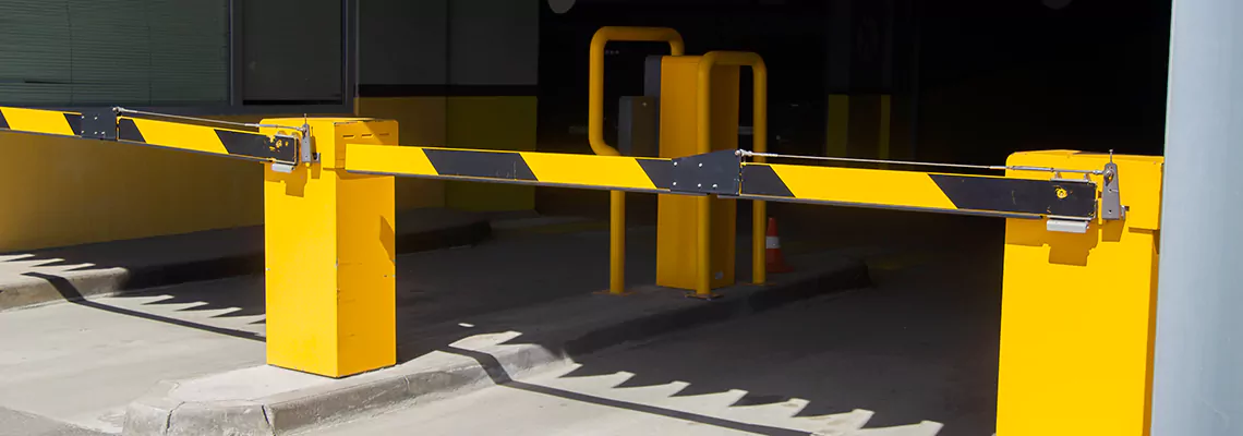 Residential Parking Gate Repair in Valrico, Florida