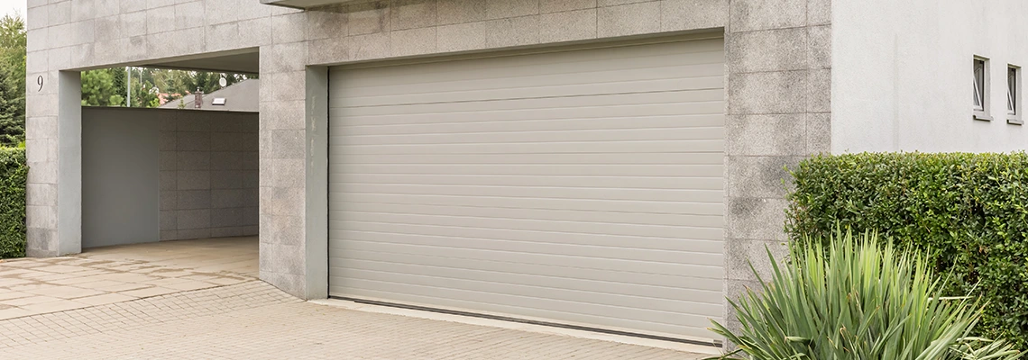 Automatic Overhead Garage Door Services in Valrico, Florida