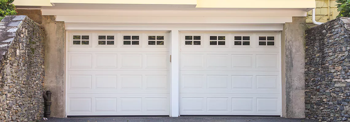 Windsor Wood Garage Doors Installation in Valrico, FL